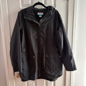Columbia Women's Black Rain Jacket